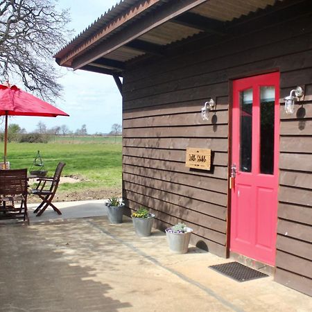Отель The Little Stable Корби Экстерьер фото